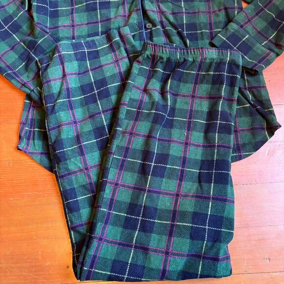 Ralph Lauren women’s fleece plaid pajama set. Size L. - Picture 3 of 6